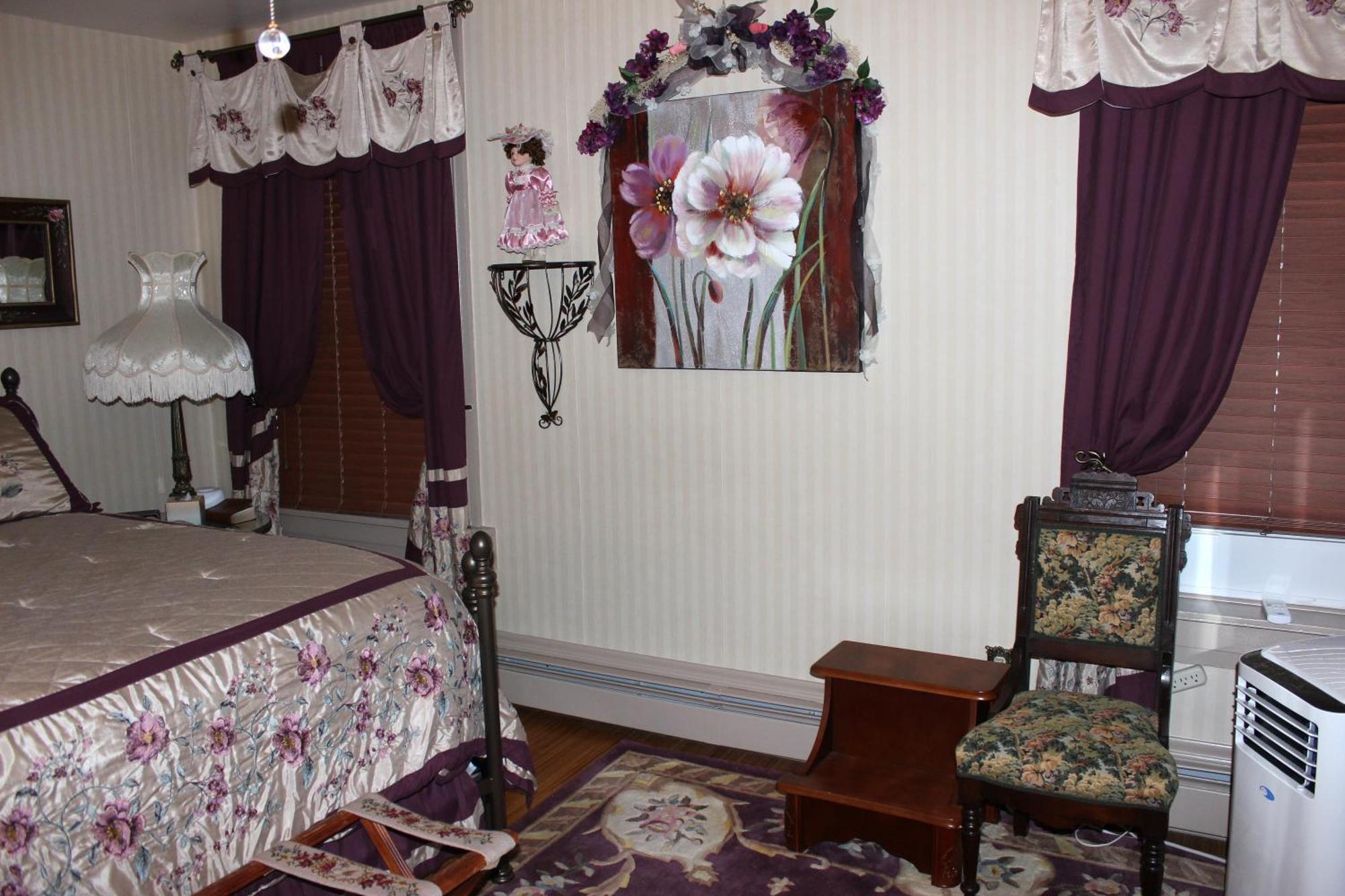 Carriage Stop Bed & Breakfast Palmyra Bagian luar foto